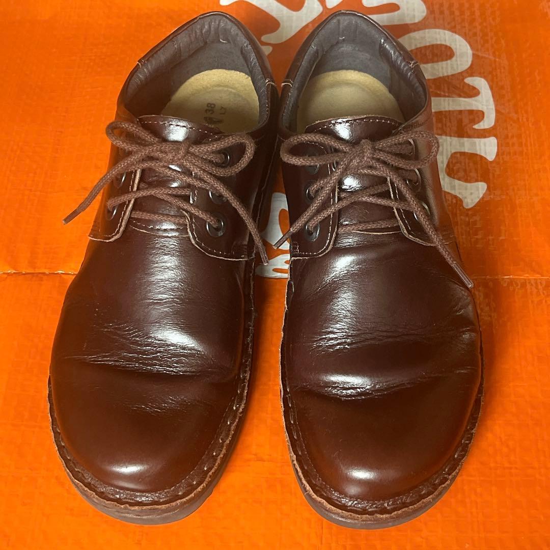 naot DANIELA ダニエラ Walnut ウォルナット 【38】 NAOT STORY #38 -DANIELA Walnut- | NAOT ナオトジャパンオフィシャル