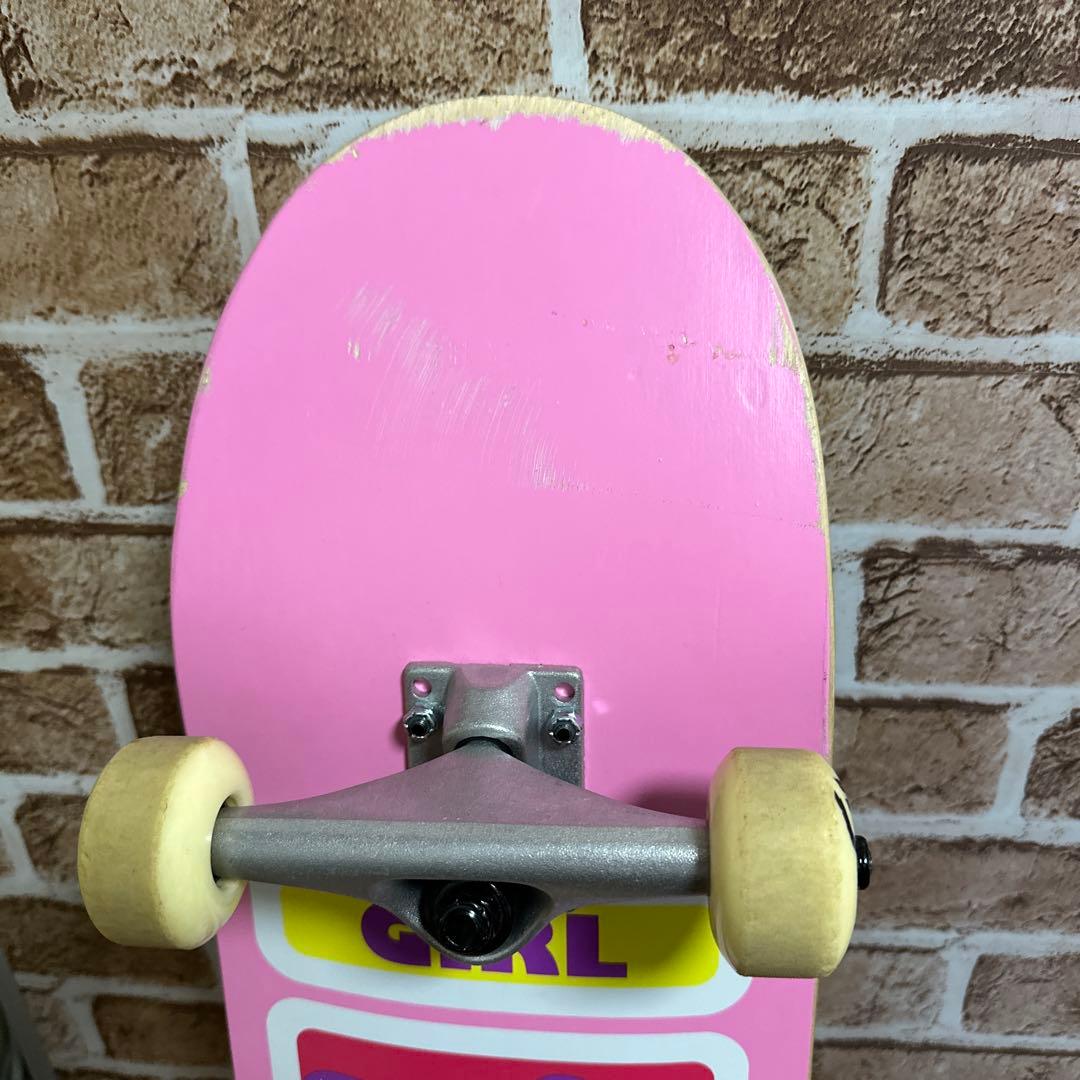 GIRL ハローキティ スケートボード 7.75 - メルカリ