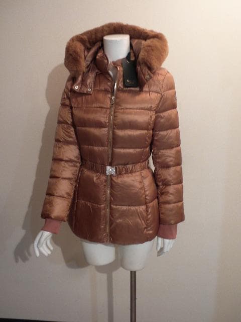◆お薦め！ガウディ◆綺麗キャメルブラウン！人気デザイン”エコダウンコート！42