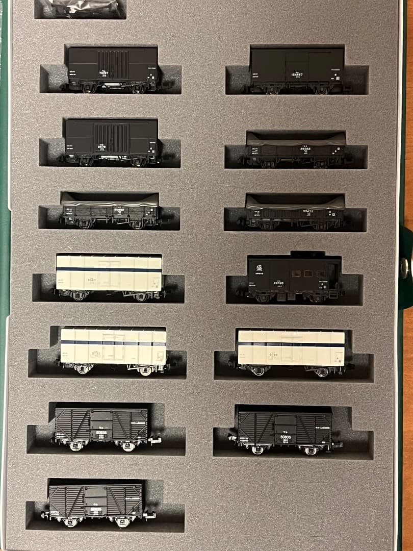 値下げ KATO Nゲージ 8620 機関車3両セット + 花輪線貨車セット - メルカリ