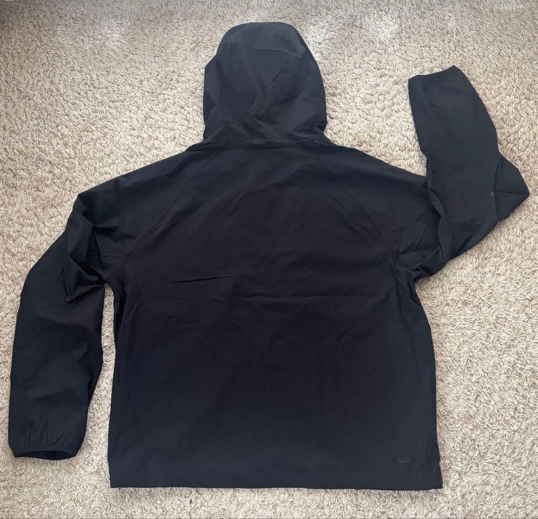 新品タグ付き】 NIKE ナイキ テックウィンドランナー メンズ 2XL