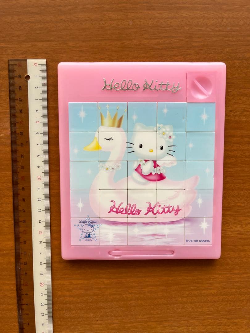 スライドパズルハローキティ25面パズル - メルカリ
