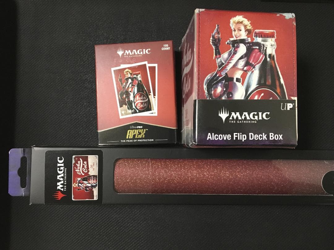 【未開封】MTG Falloutヌカコーラ プレイマット＋デッキケース＋スリーブ Amazon.co.jp: Ultra Pro - Fallout Alcove フリップデッキボックス