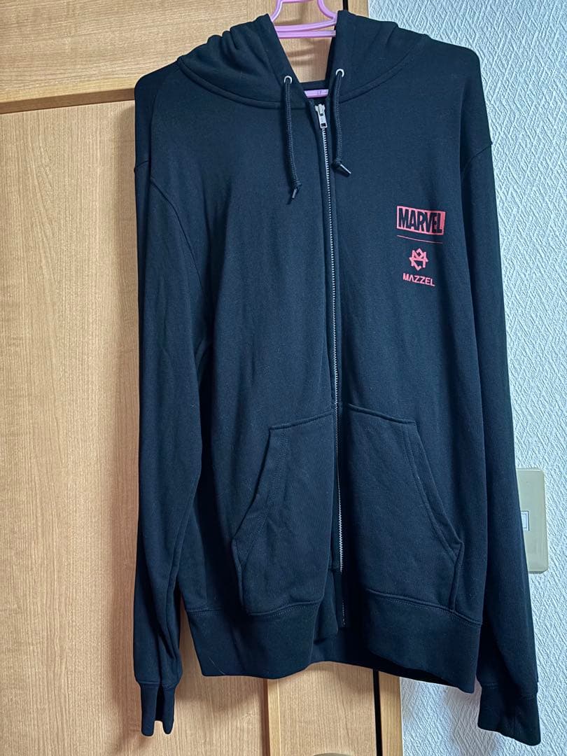 MARVEL × MAZZELコラボ ジップパーカー