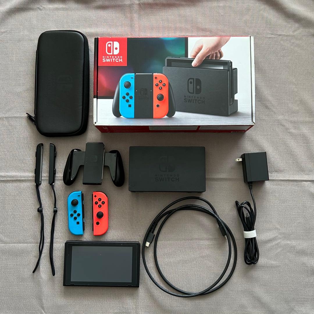 ニンテンドースイッチ 本体 ★ケース付き Nintendo Switch 任天堂