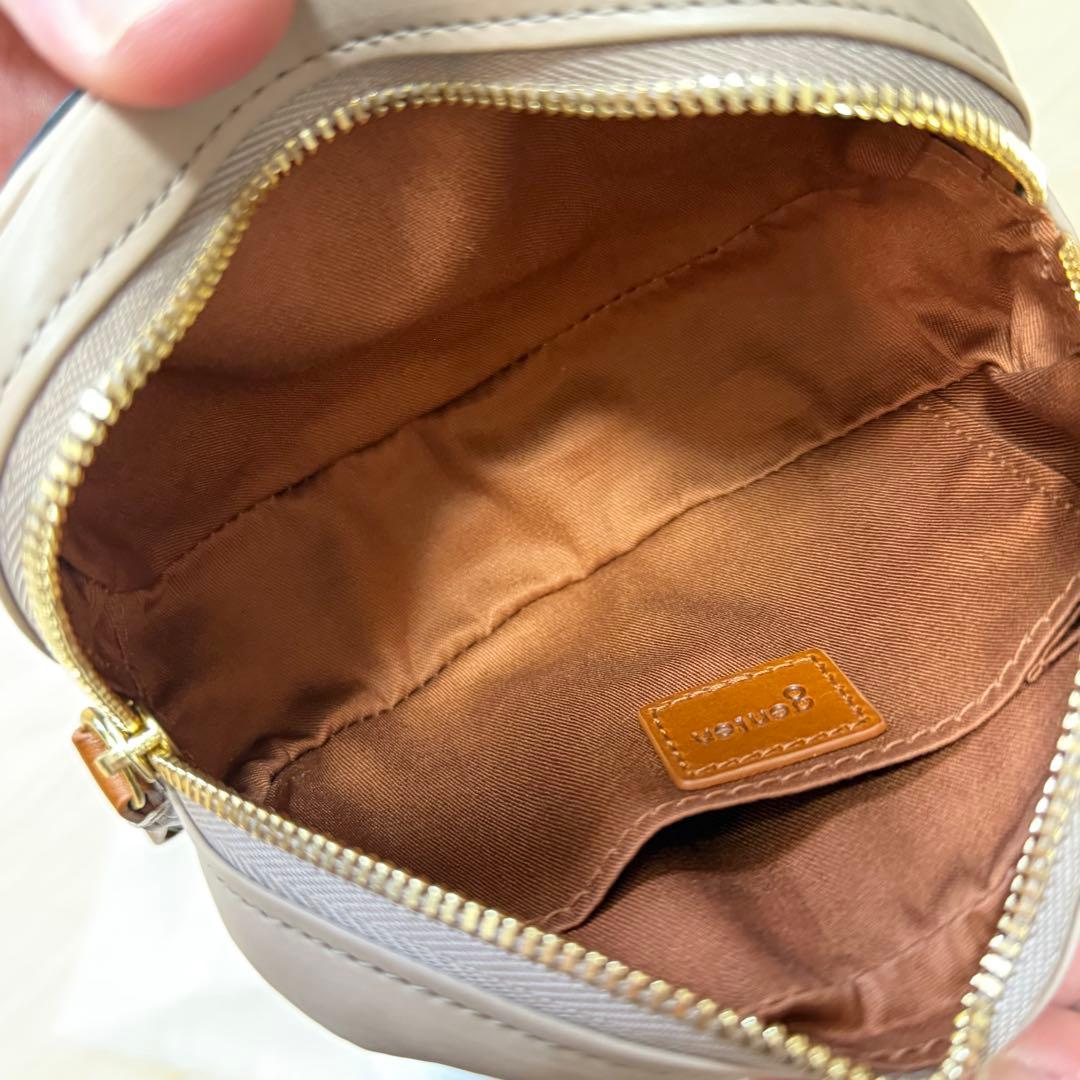 未使用 genten ゲンテン スヌーピー レザーポーチ - メルカリ