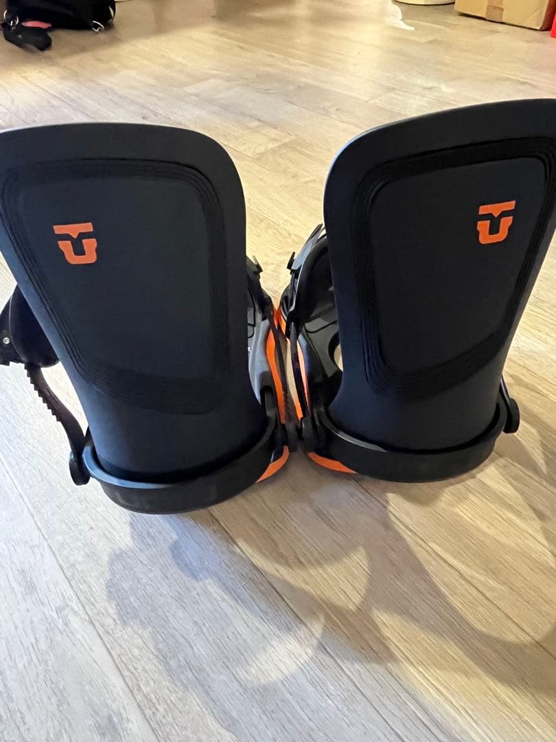 ULTRA スノーボード ビンディング 黒/オレンジ　Lサイズ