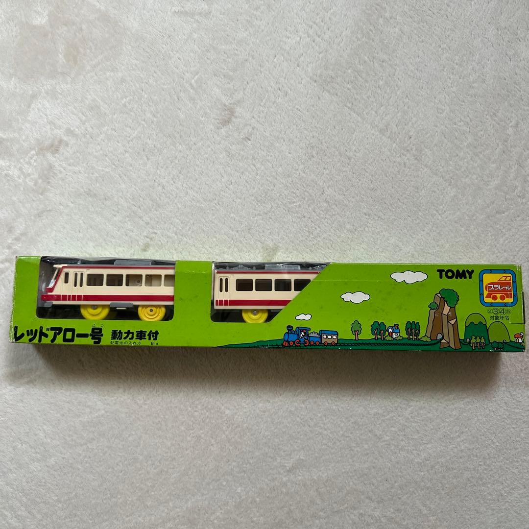 TOMY レッドアロー号 動力車付 前スイッチ Nostalgic product: Seibu 5000 Series Red Arrow by TOMIX - YouTube