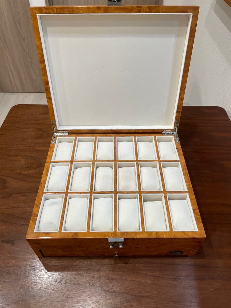 【稀少18本】LUHW ローテンシュラガー 時計ケース　バーズアイメープル 鍵