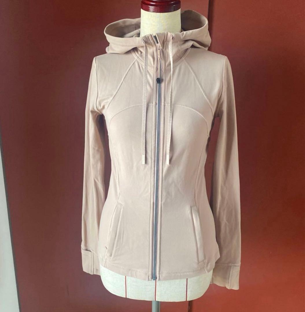 Lululemon フード付き DifineジャケットNulu パーカーサイズ6