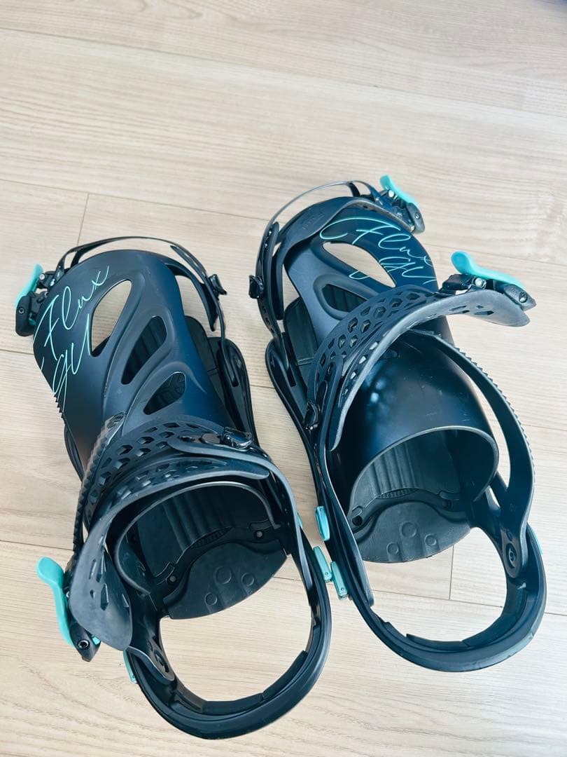 FLUX SMサイズ スノボ　スノーボード ビンディング