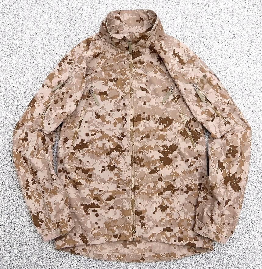 極美品 M-L 米軍実物 パタゴニア MARS レベル5 ジャケット AOR1