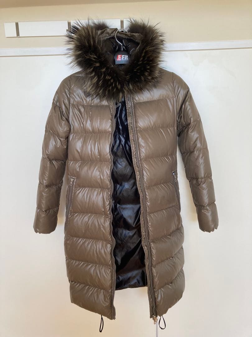 DUVETICA ファー付きダウンジャケット 40