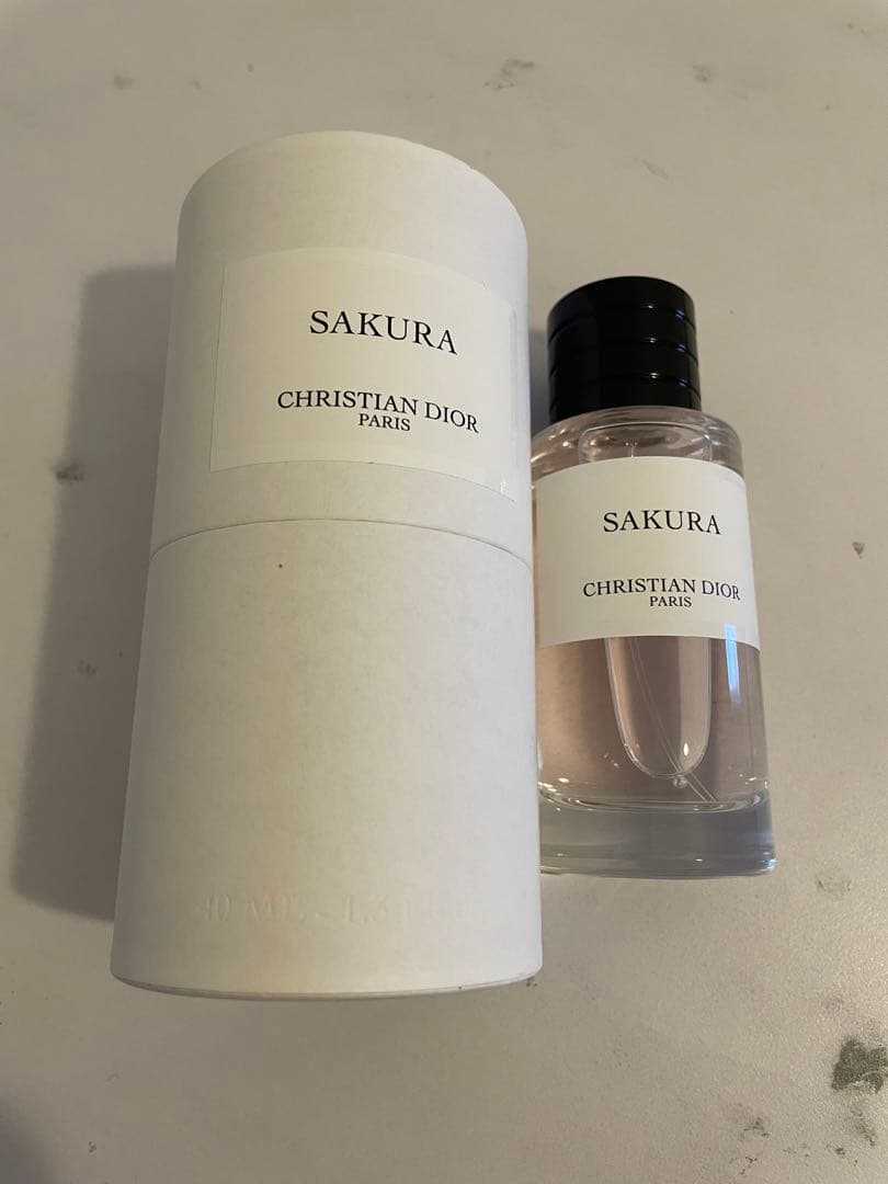 ディオール メゾンクリスチャンディオール サクラ