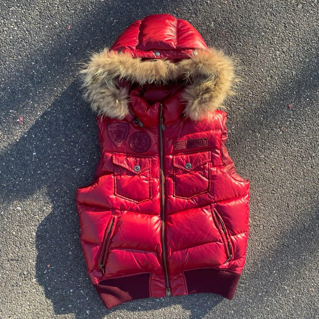 平成 ギャル ダウンベスト ファー 光沢 赤 y2k お兄系 ドクロ - メルカリ