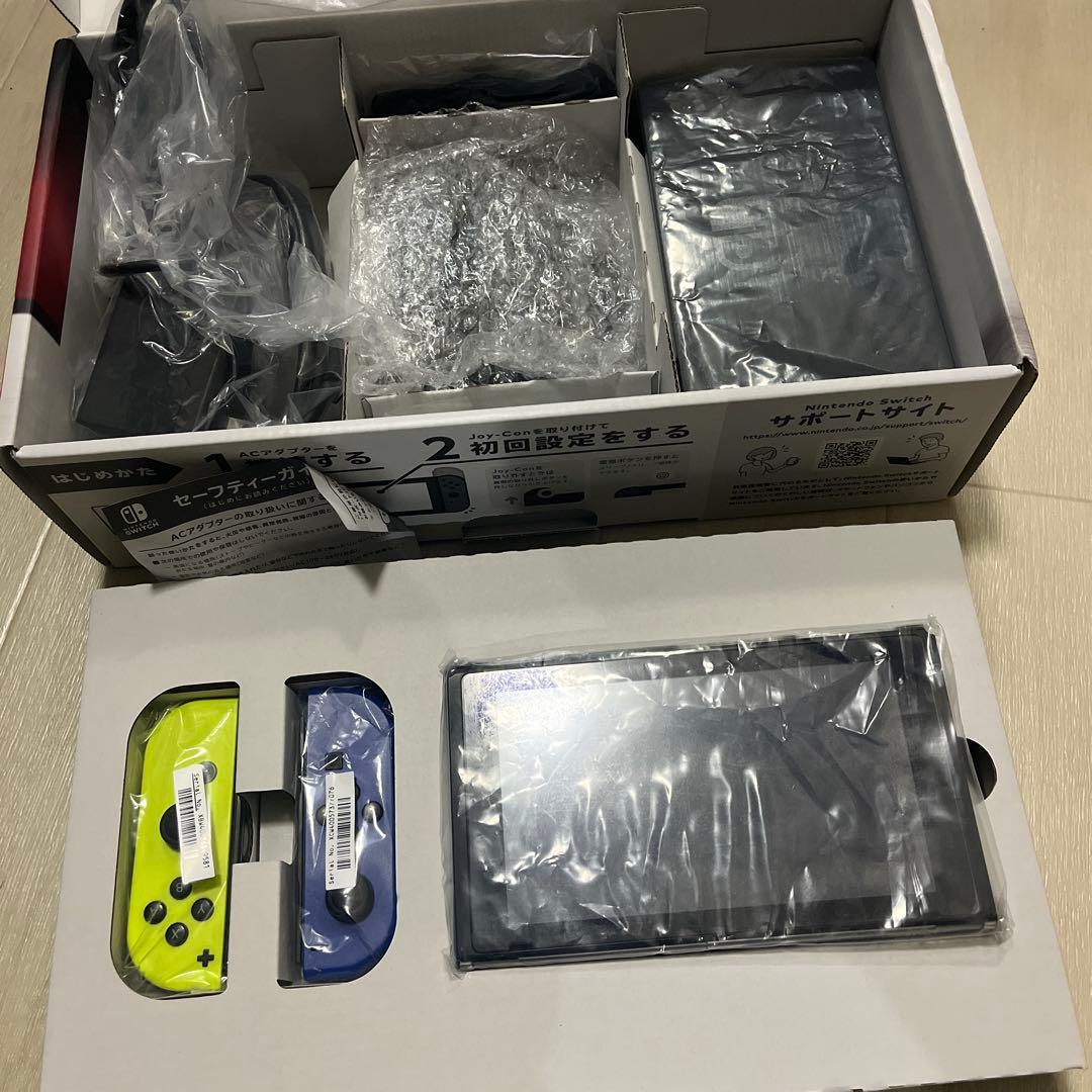 Nintendo Switch 本体 イエロー/ブルージョイコン　限定セール