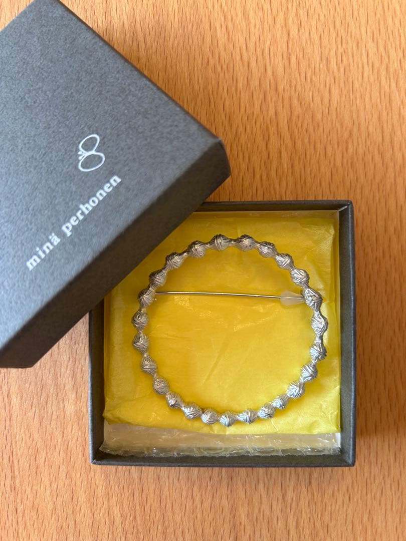 minä perhonen tambourine ブローチ　シルバー