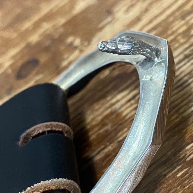 GARNI ガルニ シルバー製 バックル Antithesis レザーベルト - メルカリ