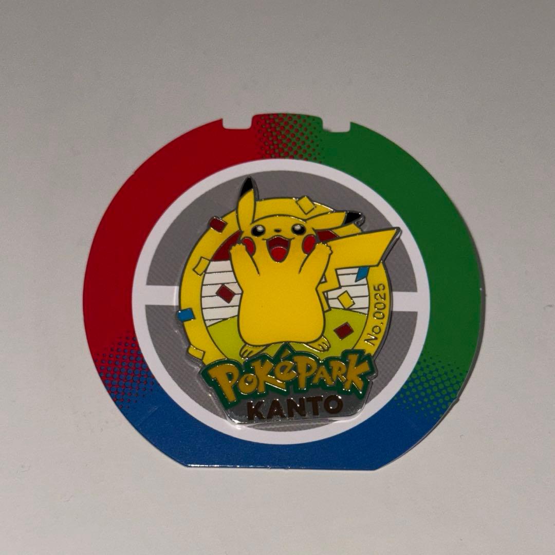 ポケパークカントー ポケモン ピンバッジ ピカチュウ - メルカリ