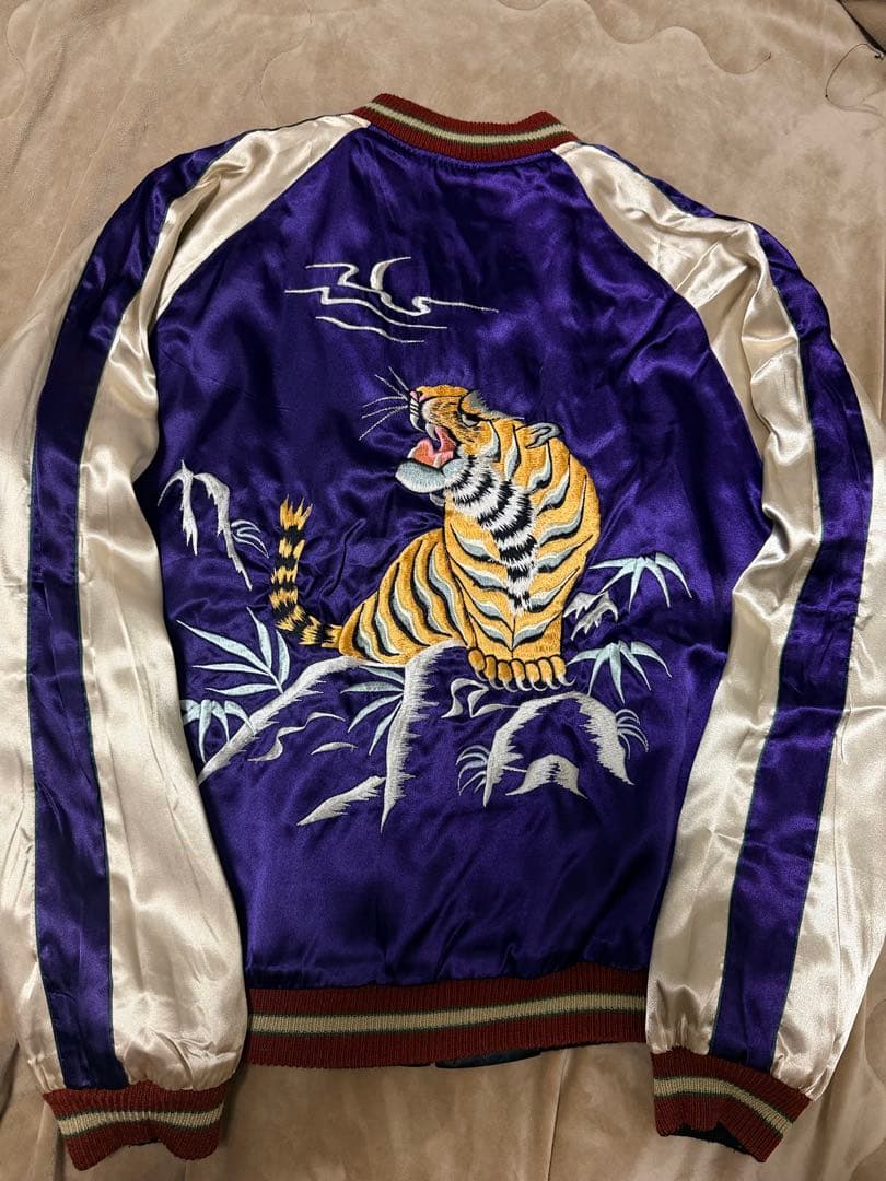 美品 テーラー東洋 ２面用 虎鷲　日本限定 スカジャン vintage サテン