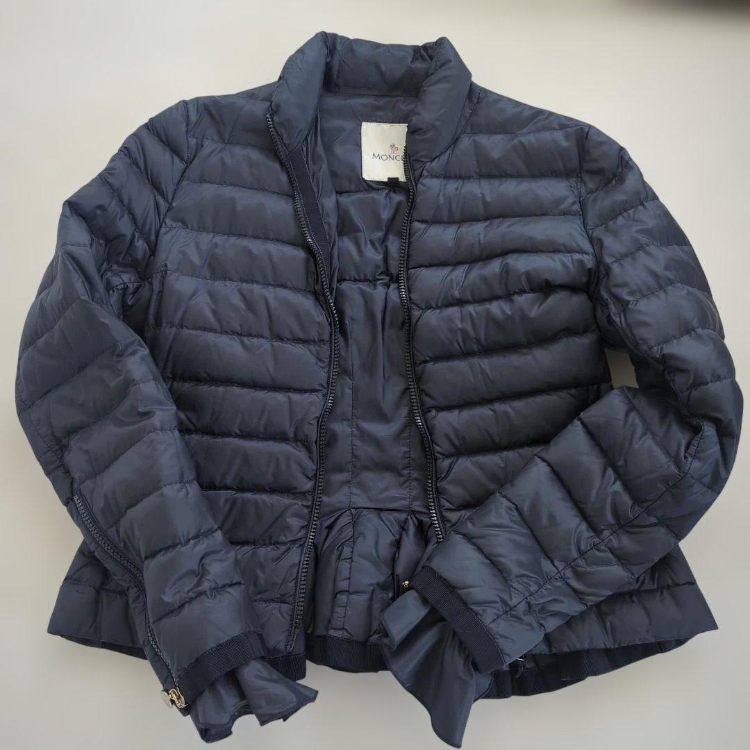 スンスンさん MONCLER　ダウン