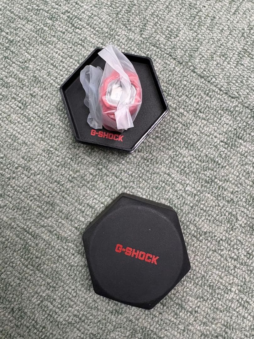 CASIO G-SHOCK nano DWN-5600-4JR レッド 赤