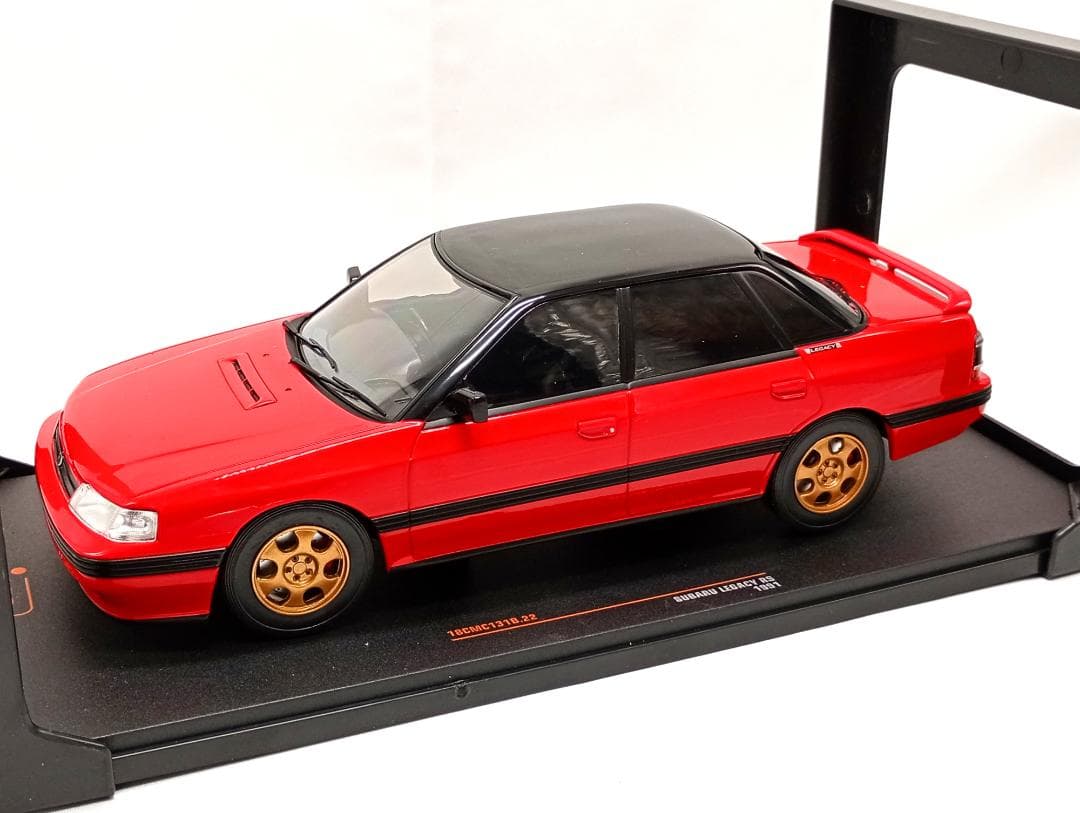 イクソ 1/18 レガシィ RS 1991 (レッド)