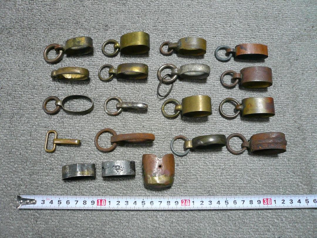 軍刀 金具 佩鐶 16個 旧日本軍 吊金 輪 カン 日本刀 まとめて