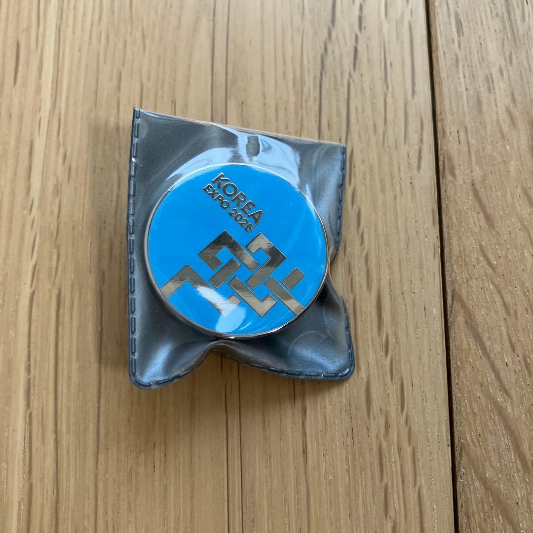 非売品】大阪 関西万博2025 韓国館 スタッフ専用ピンバッジ - メルカリ
