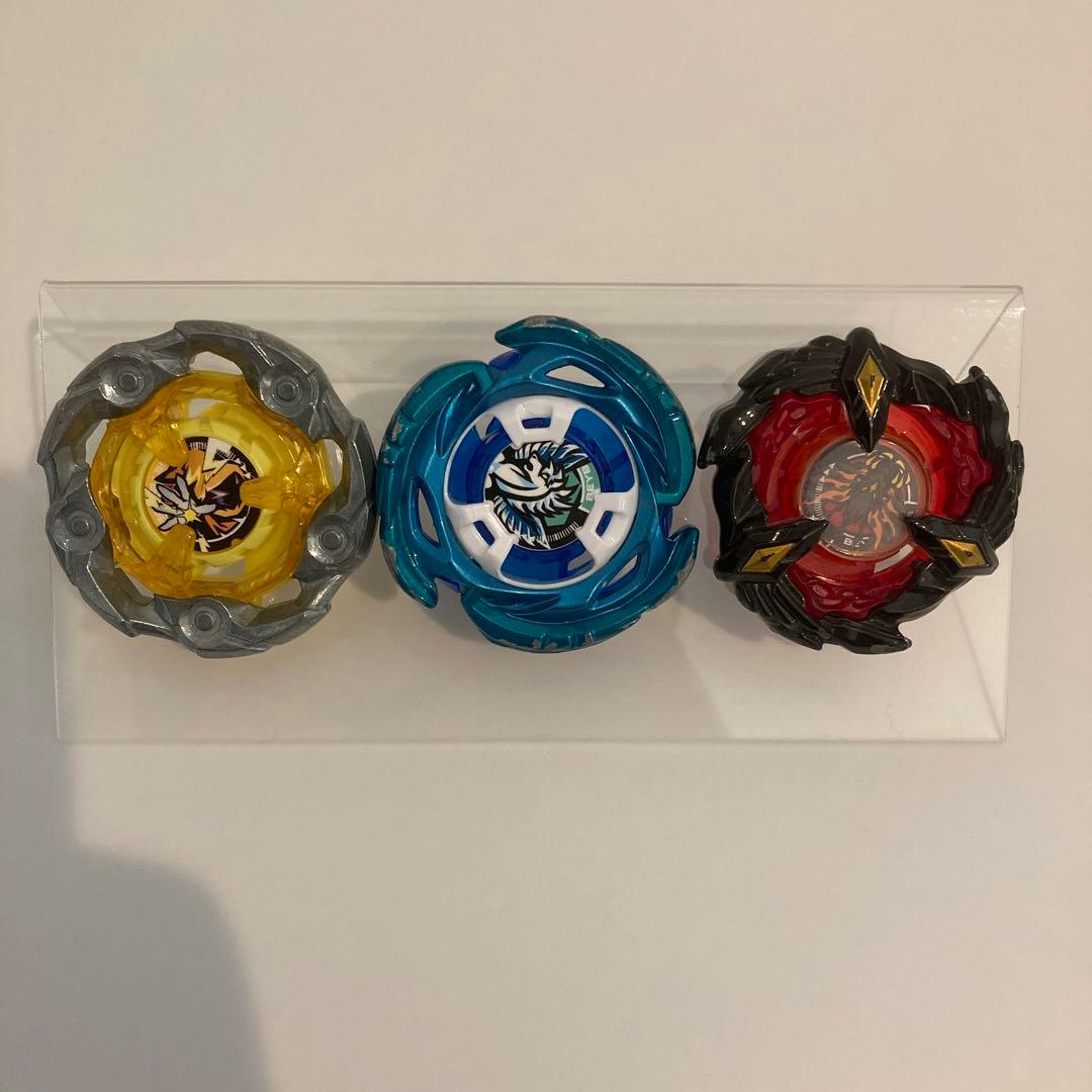 み*ら様 美品　ベイブレードＸ　エアロぺガサス　フェニックスウィング　ウィザード