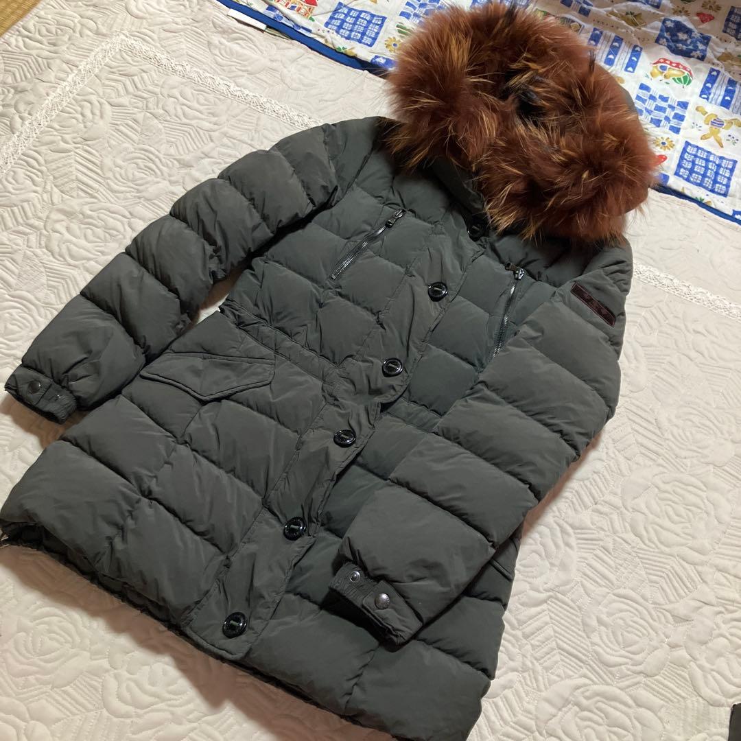 最終価格　TATRAS ダウンジャケット サイズ03 ファー付き　翌日には発送 TATRAS（タトラス） ダウンジャケット ガノ GANO ロング丈 アウター