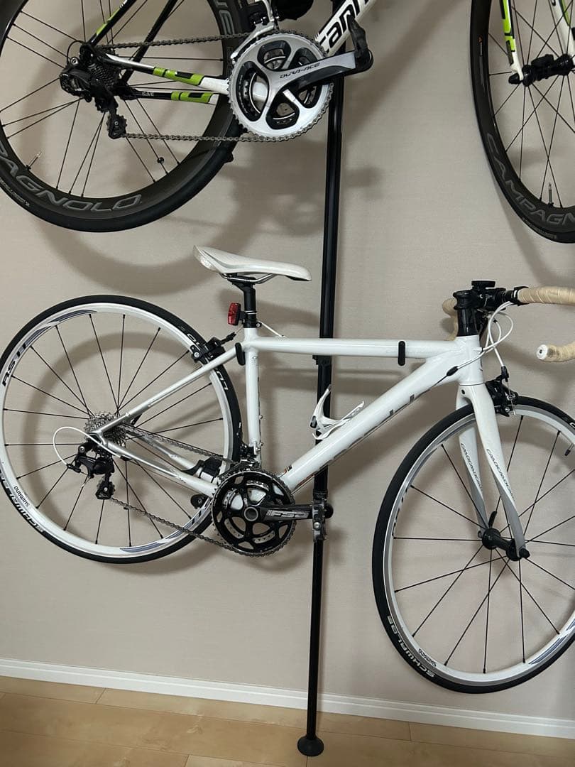 【美品】CANNONDALE キャノンデールCAAD10ロードバイク