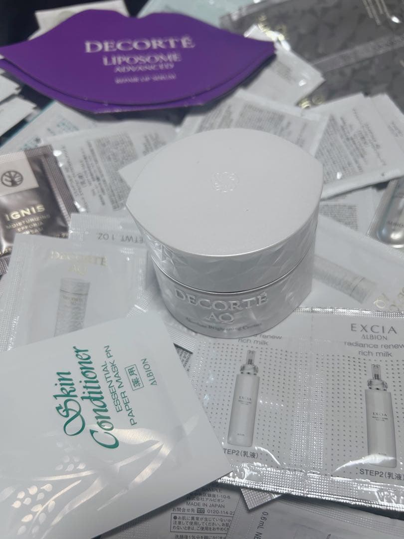 【サンプル100個付】コスメデコルテ ＡＱ アブソリュート クリーム ブライト