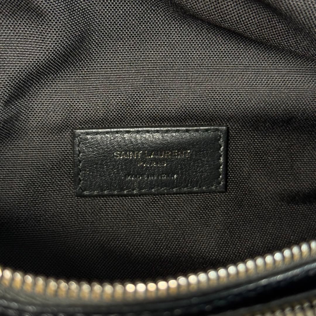 美品 サンローラン ロゴ エンボス レザー メンズ ウエスト ボディ