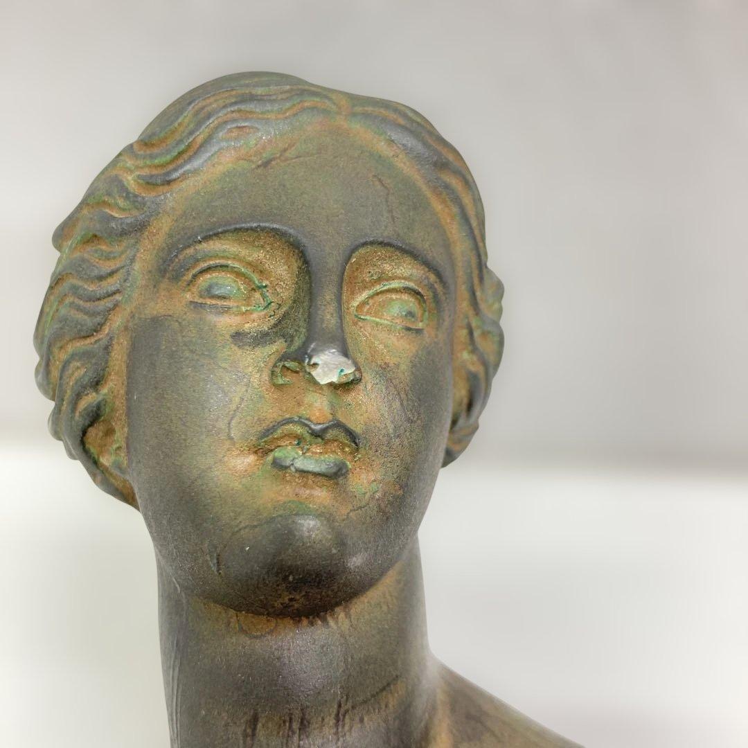 ミロのヴィーナス ブロンズ女性像 木製ベース付き - メルカリ