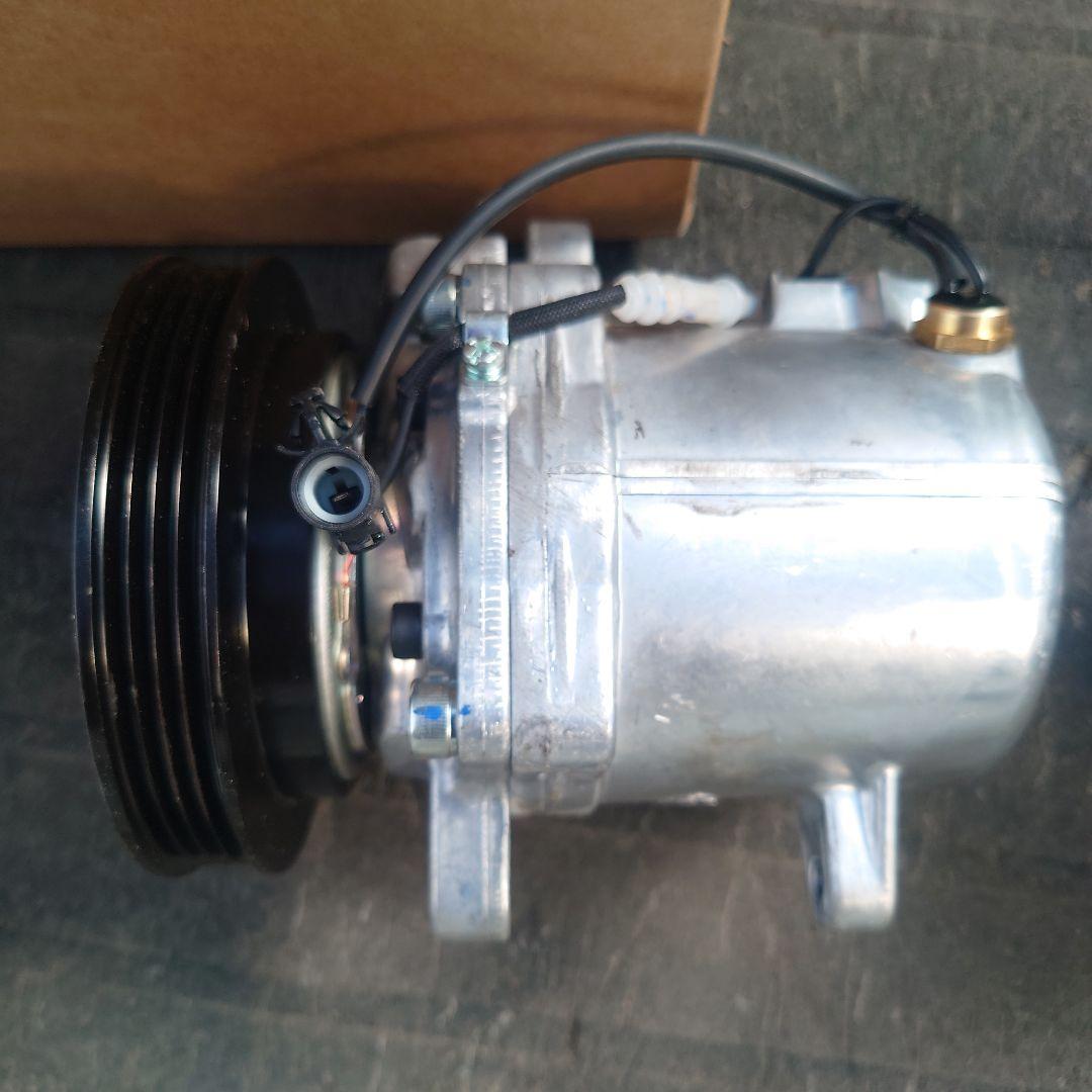 新品リビルトエアコンコンプレッサー キャリイ DA63T DA65T キャリイトラック DA16T DA63T DA65T等 エアコンコンプレッサー AC