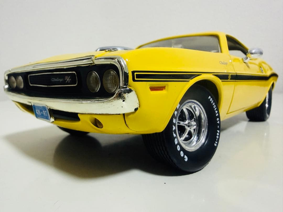 アーテル/'70 Dodgeダッジ Challengerチャレンジャー 1/18