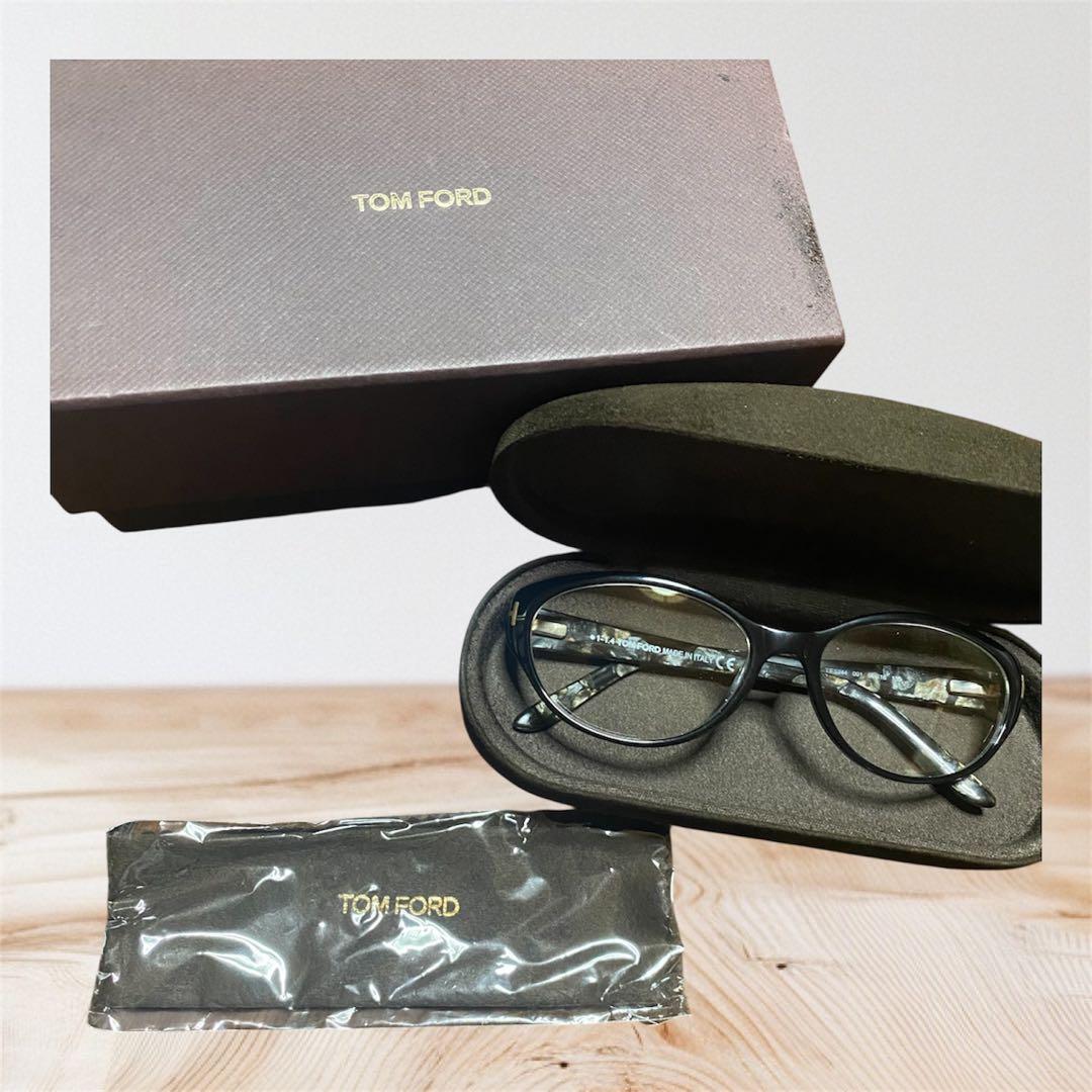 未使用 TOM FORDトムフォードTF5244 メガネ サングラス