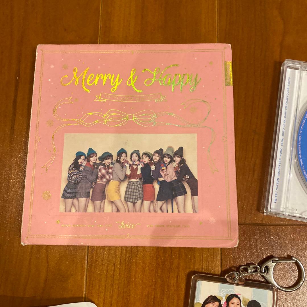 お買い得】twice グッズ 28点セット - メルカリ