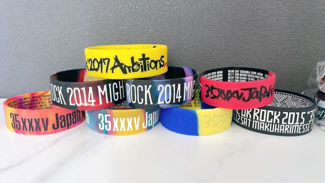 ONE OK ROCK ラバーバンド 10本セット - メルカリ