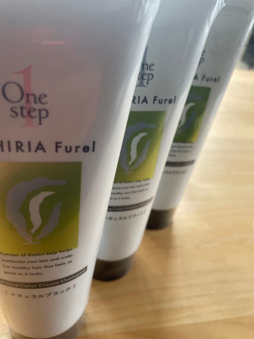 RISHIRIA Furel カラークリームシャンプー 3本セット　ブラック