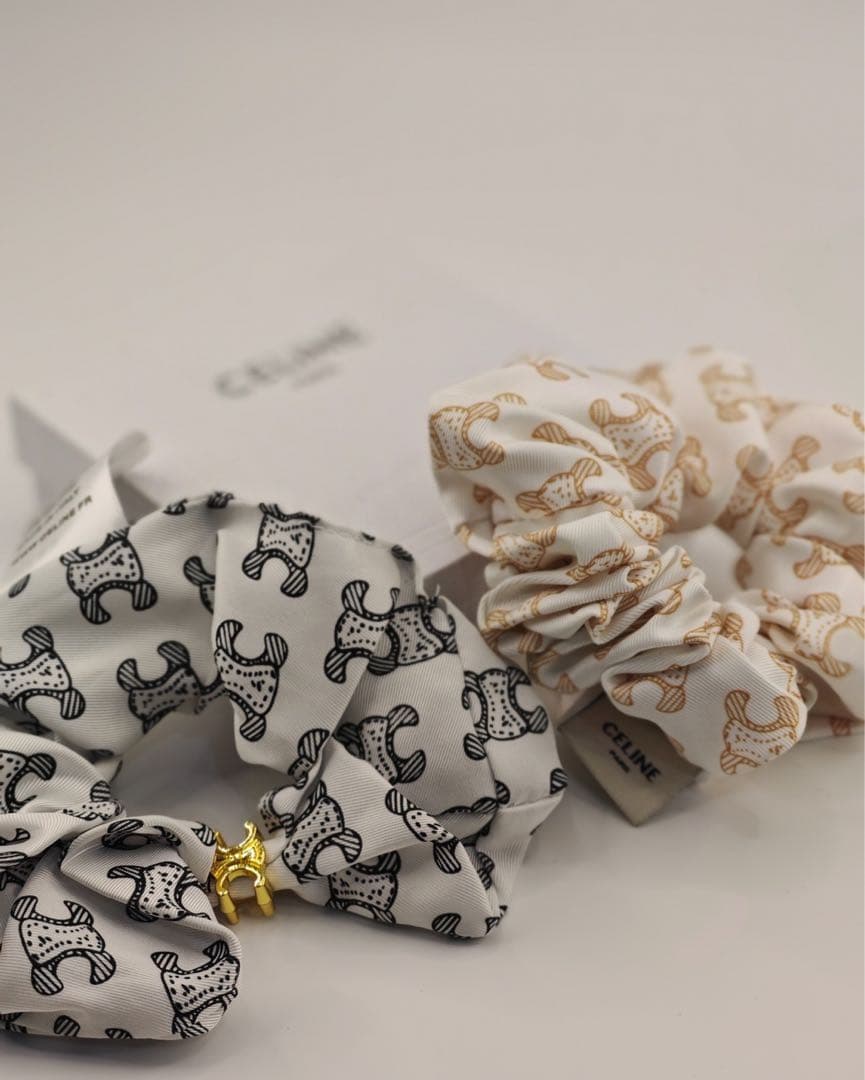 CELINE シュシュ 2点セット シルク ロゴ入り - メルカリ