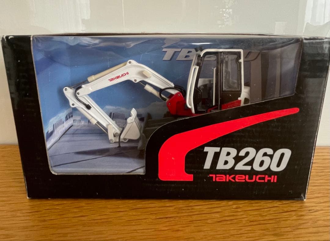 TAKEUCHI TB260 ミニカー