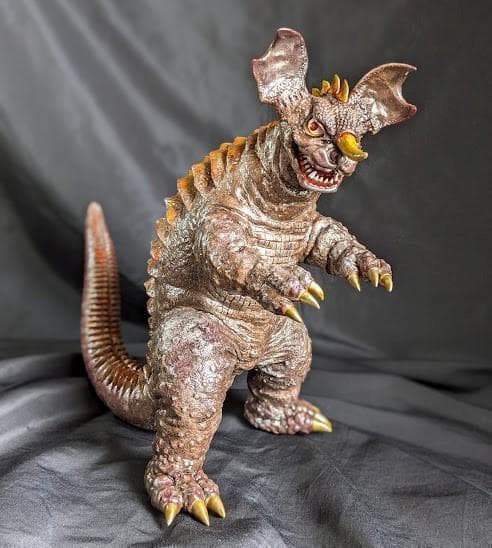 バラゴン（ビリケン商会）ソフビフィギュア ガレージキット完成品