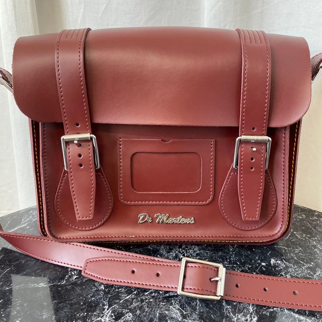 ドクターマーチン サッチェルバッグ ショルダーバック 11インチ ボルドー