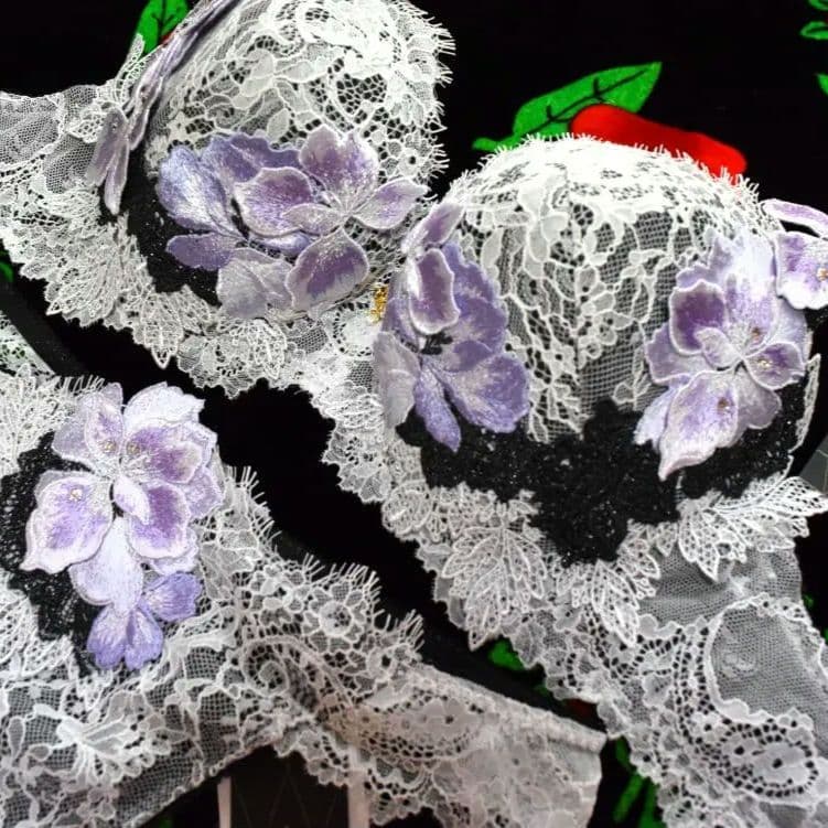 新品☆ワコール☆サルート、店舗限定☆６９G・メキシコ☆ＩＶ☆Ｆ７０＆ソングＭ