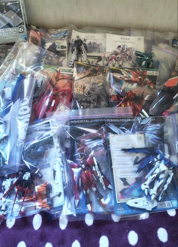 HG ガンプラ まとめ売り　ジャンク ガンプラ まとめ売り 大量 ジャンク MG RG HG 40体以上｜Yahoo!フリマ