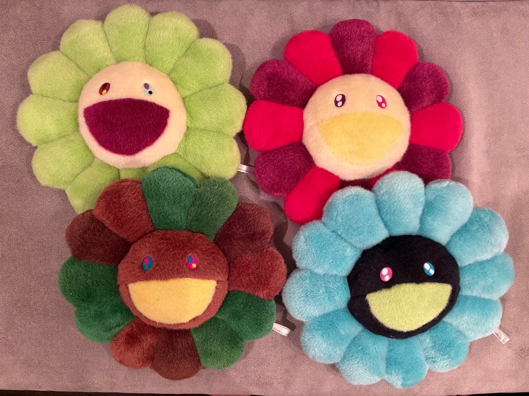 【4個セット】 村上隆 フラワー 花 クッション Amazon.co.jp: 村上隆 フラワー カイカイキキ お花 レッド クッション