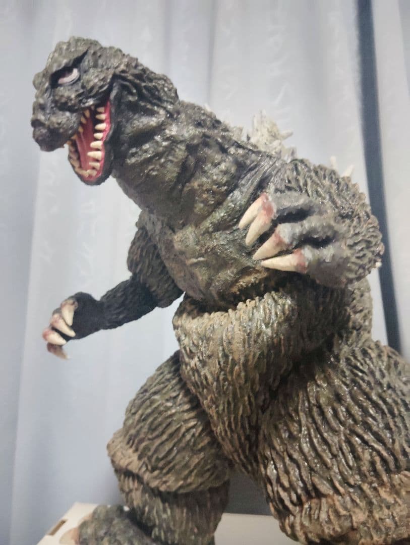Inoue Arts/GODZILLA1962“ふんばりキンゴジ” - メルカリ