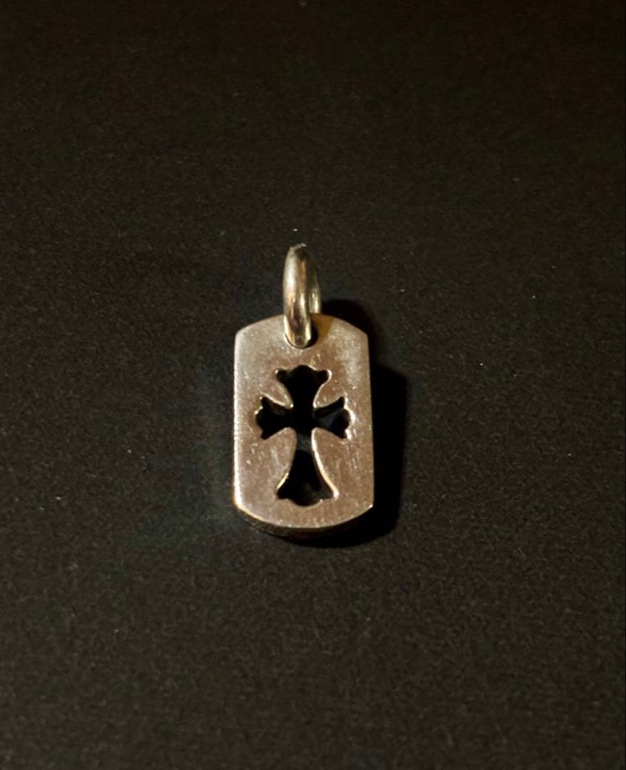 ル*リ様 クロムハーツ ドッグタグ SV925 刻印鮮明 小傷有 破格 楽天市場】クロムハーツ Chrome Hearts 氷室京介 カットアウトラージ